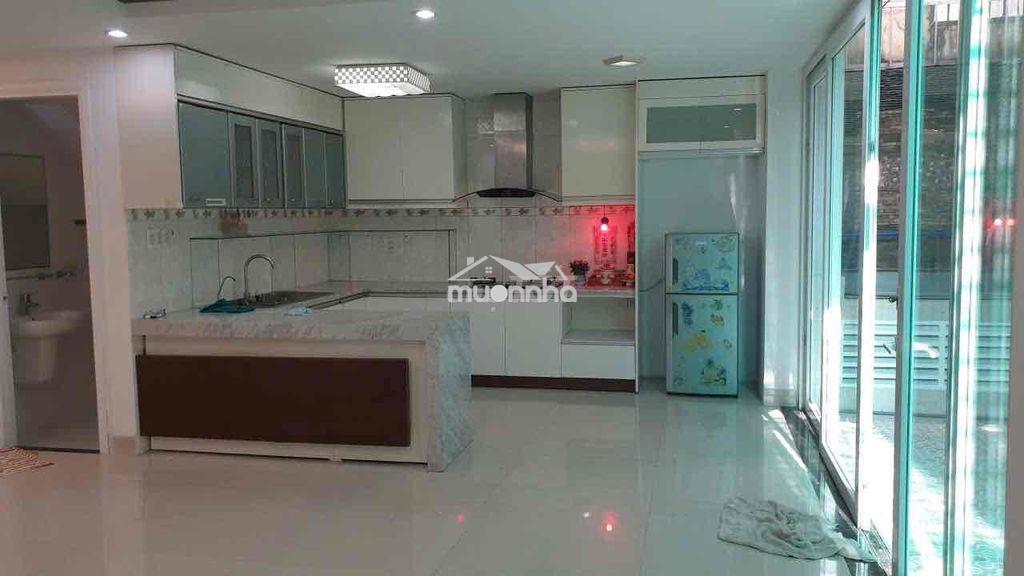 Cho thuê biệt thự dt 10x20 , hầm trệt lửng . giá 25tr/tháng - 2