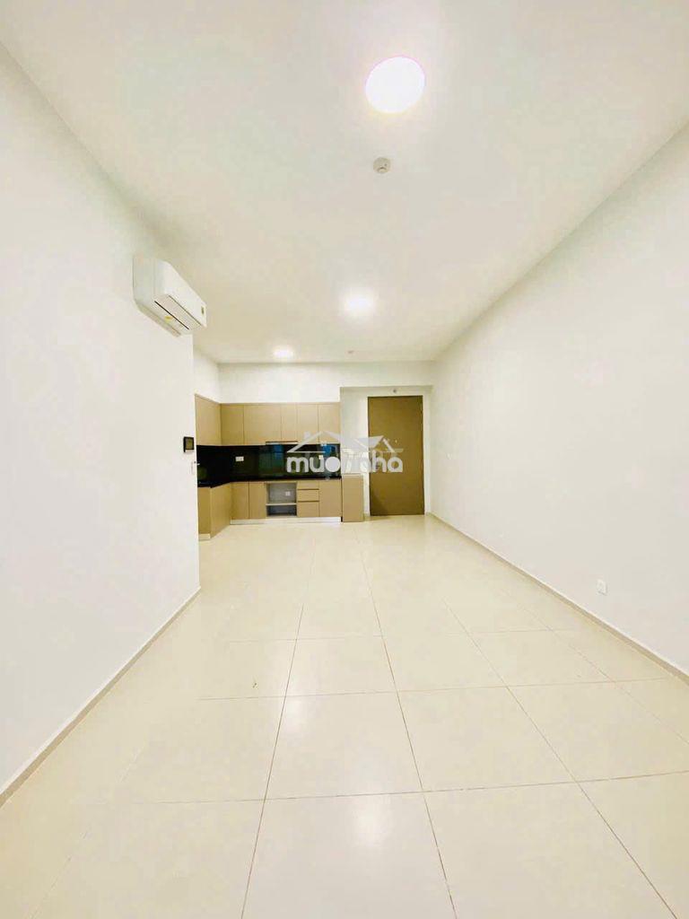 Cho thuê căn hộ 3pn có sẵn nội thất và máy lạnh. ở được ngay