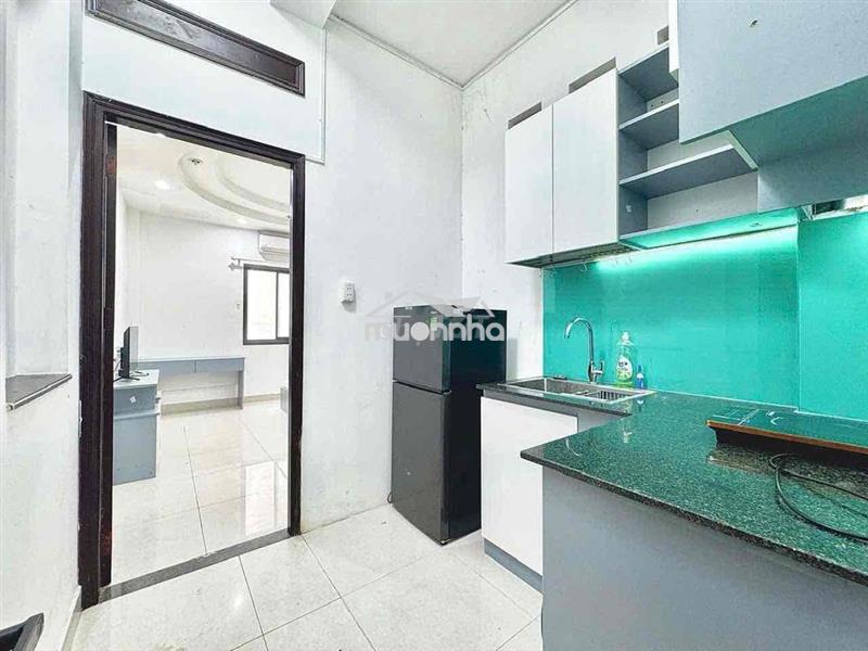 Cho thuê căn hộ tách bếp cửa sổ trời siêu thoáng nguyễn bỉnh khiêm q1