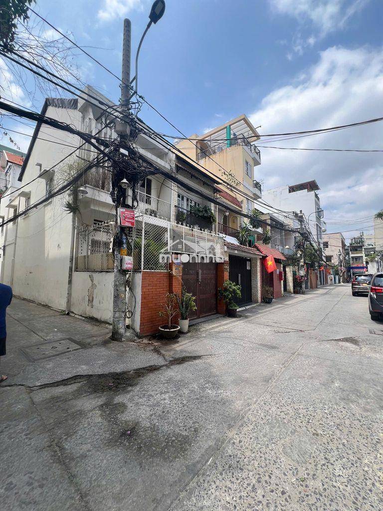 Cho thuê căn góc đẹp - có sân vườn- trần khắc chân - q1