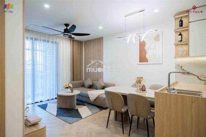 Cần bán nhanh căn 2pn hướng nam tầng trung view sân golf
