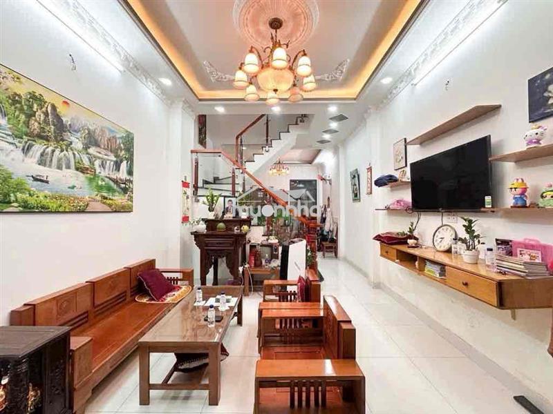 Nhà đẹp 2 tầng – sổ hồng riêng thị trấn nhà bè •diện tích: 4m x 13m
