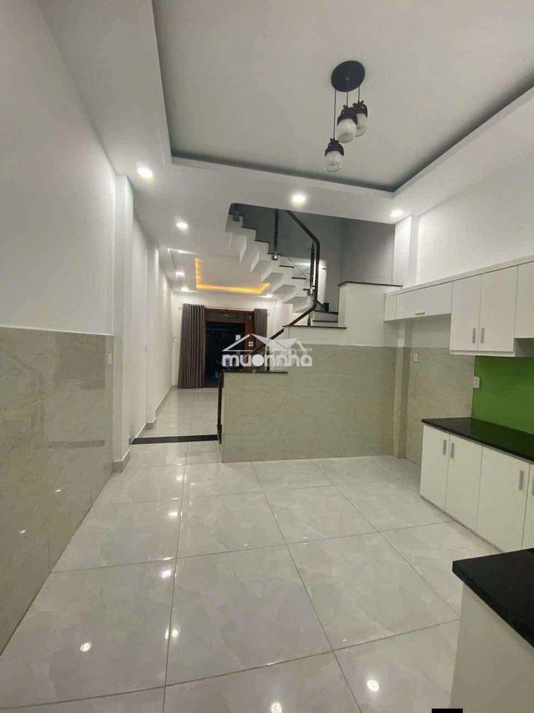 Nhà đẹp sạch sẽ, trệt, 2 lầu, 4pn, 5wc, hẻm xe tải