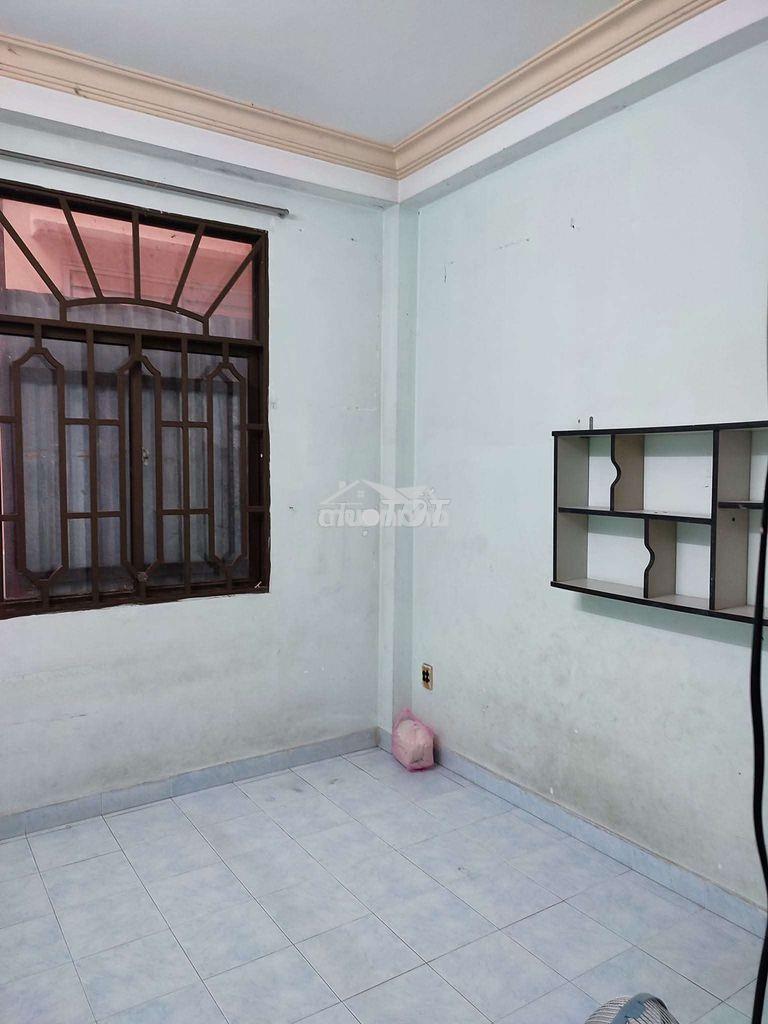Phòng cho 1 nữ thuê - 4