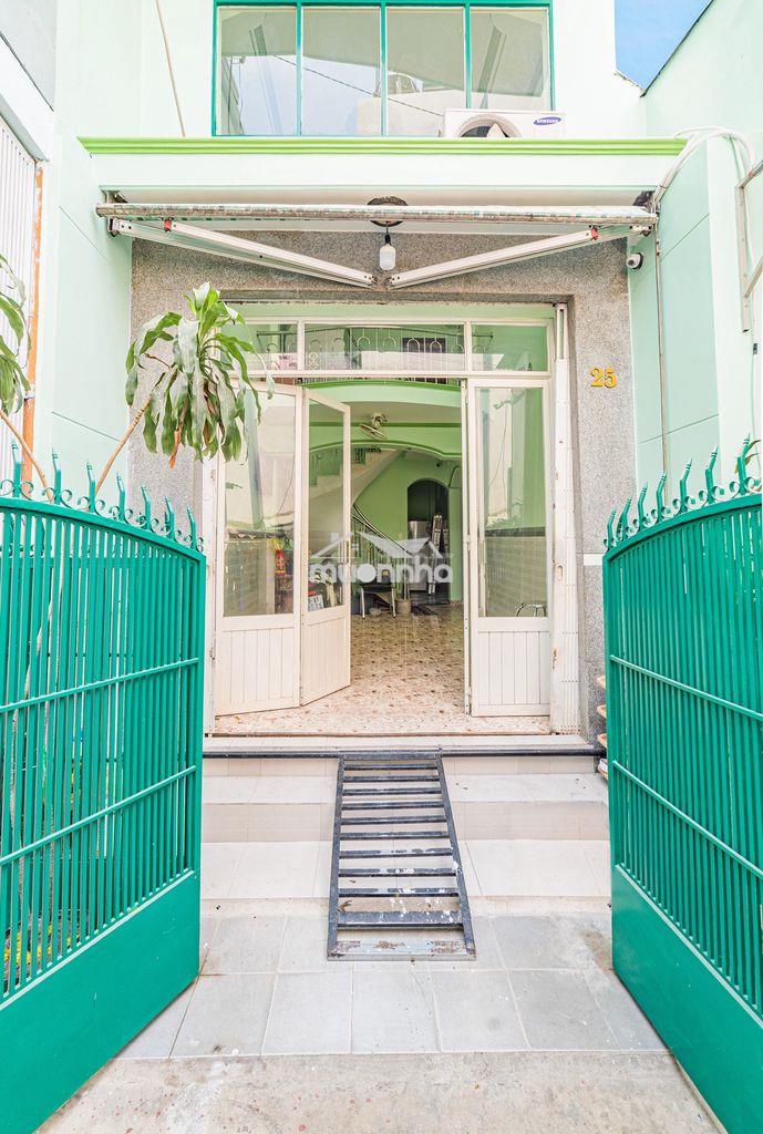 Bán nhà 9 phòng, khuyến mãi nhà kho, gần chợ, gần bờ kè - 2