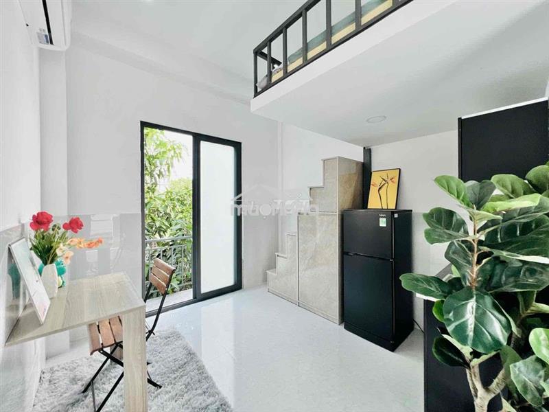Trống sẵn duplex đầy đủ nội thất có bancol siêu thoáng ngay đầm sen