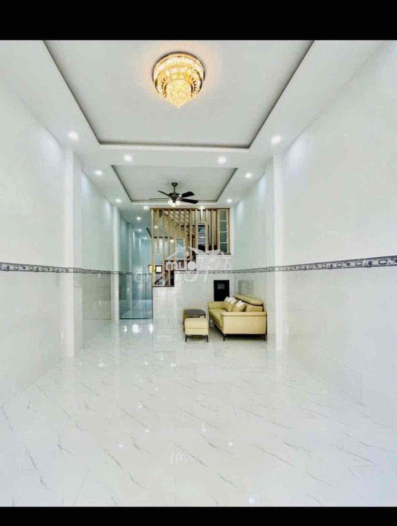Cho thuê nhà lhphong q10, gần vxoay lý thái tổ - 16 triệu - 3 l - 5p
