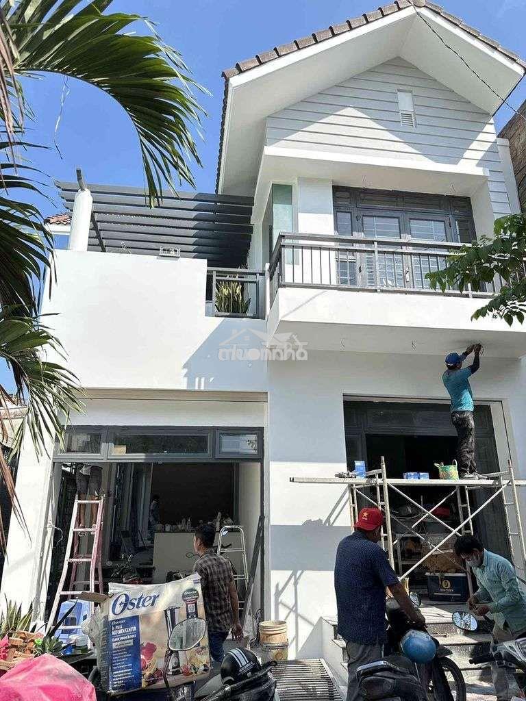 Cho thuê biệt thự liên khu 10-11m 7,5*23m