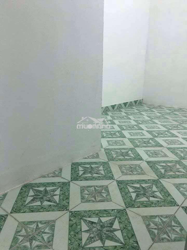 Chính chủ cho thuê phòng q5 giá 2tr tolet riêng - 2