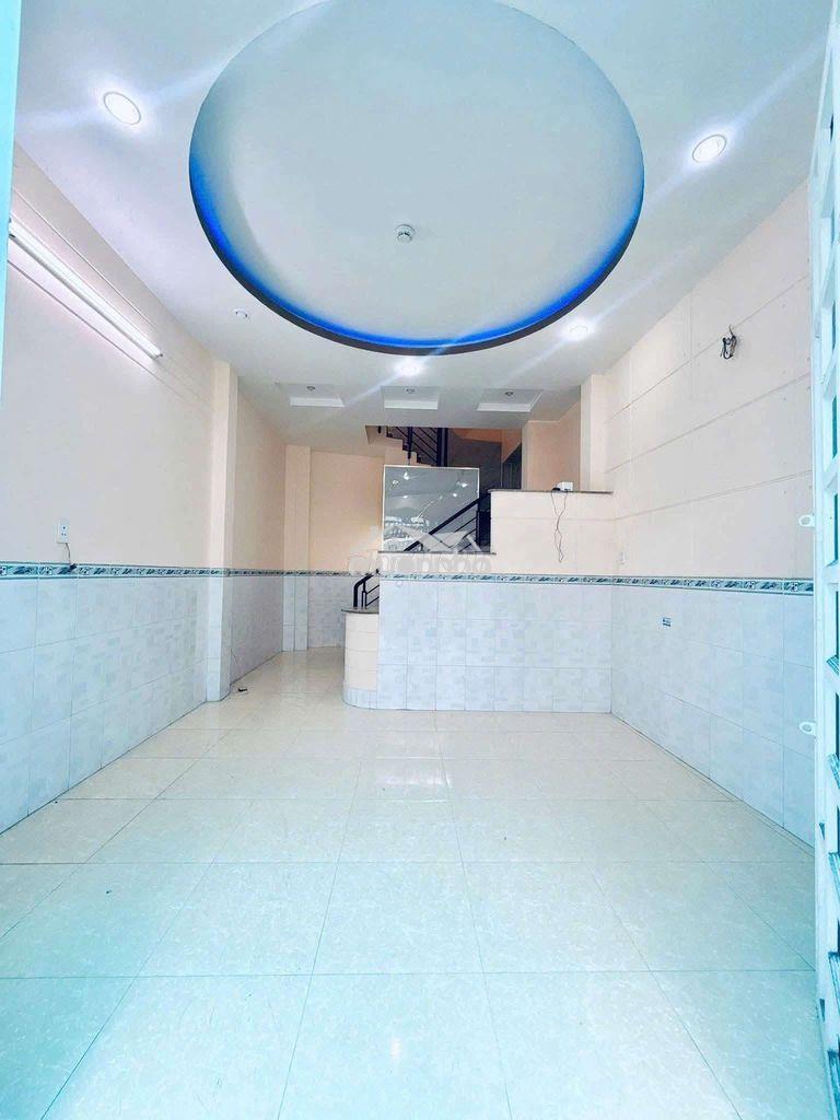 Cho thuê nhà nguyên căn hẻm tôn đản, quận 4