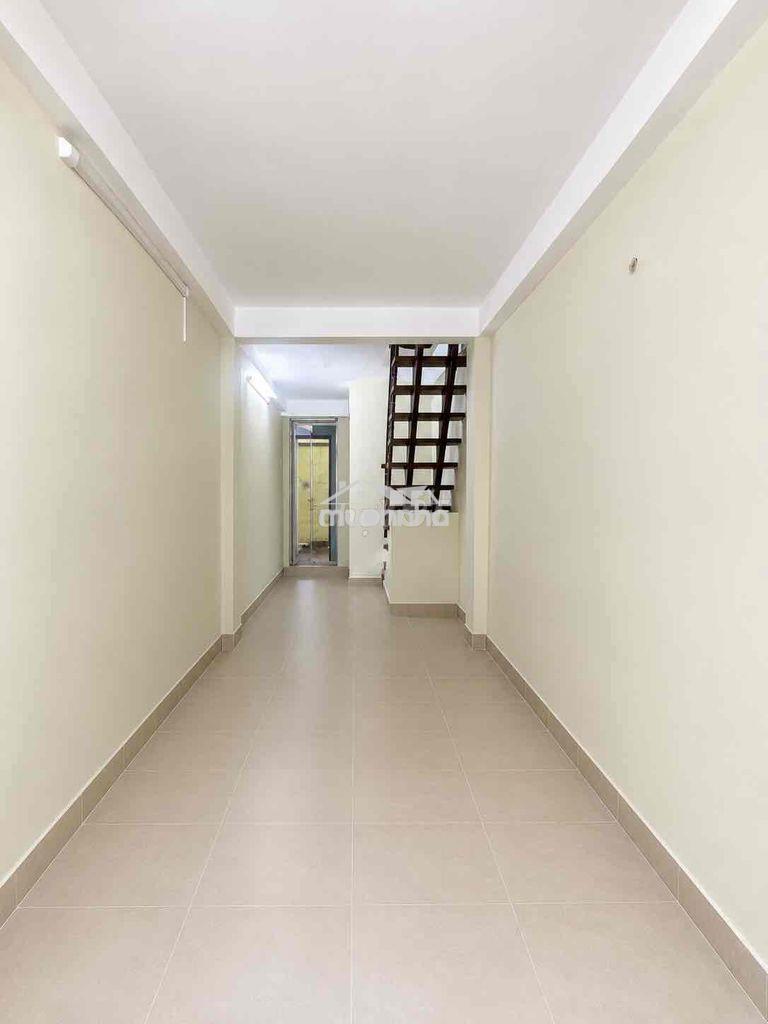 Cho thuê nhà 2 tầng mới mt điện biên phủ, q.binh thanh  giá 12tr - 2