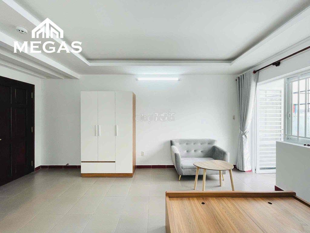 Cho thuê căn ban công ngay âu cơ - lạc long quân - đại học văn hiến - 2