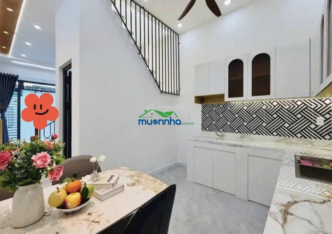 Đi định cư bán nhà 55m2, đường oto hoàng diệu - quận 4, cho thuê 20tr, gần chợ xóm chiếu - 3