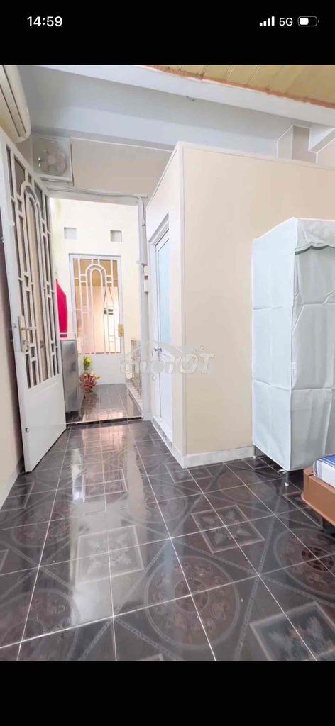 Chính chủ cho thuê phòng q.1 391 trần hưng đạo ful nt bang công 4,8tr - 4