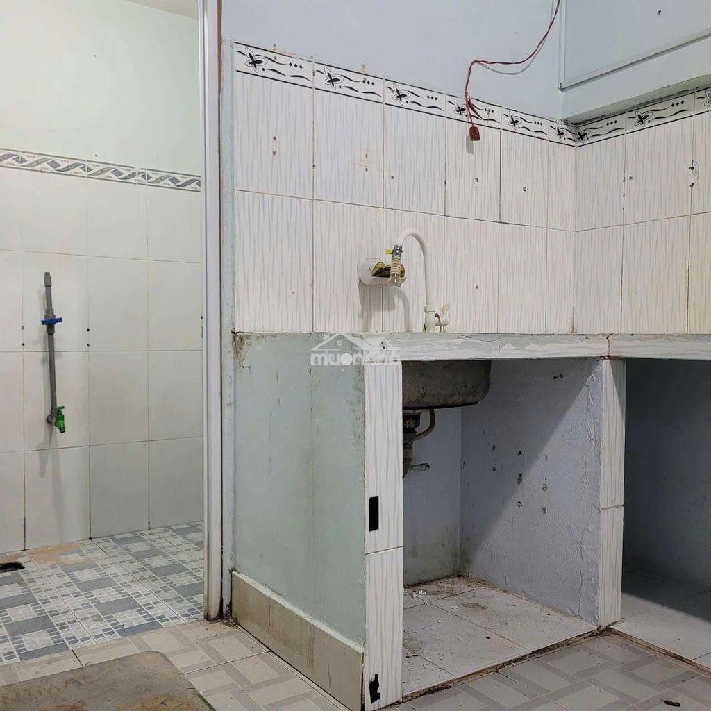 Nhỉnh 2 tỷ nhà shr 1 xẹt dt5 sát lê văn khương & nguyễn hữu tiến - 4