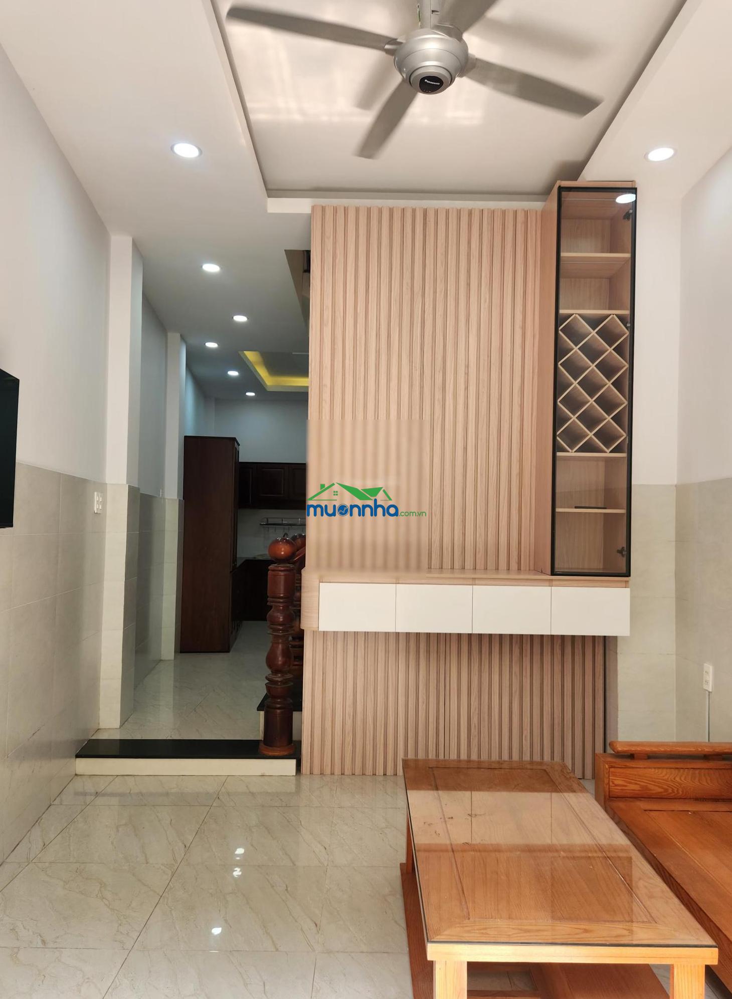 Chính chủ bán nhà xe hơi 7 chỗ đậu cửa gần đại học marketing quận 7 - tk 4 tầng - 4pn - nhỉnh 7 tỷ
