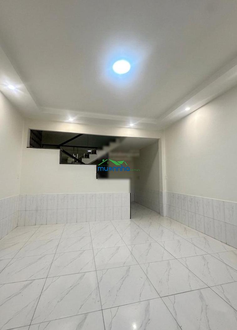 Nhà mới ở ngay gần parc mall, quận 8 - 43m2 - 2 tầng - 5.7 tỷ - 2
