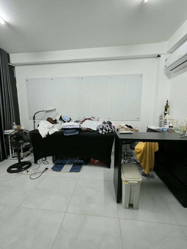 ✅️ Căn hộ 30m2 - thang máy, chỉ tính điện 3k5 - 💦 100k còn lại free - 3