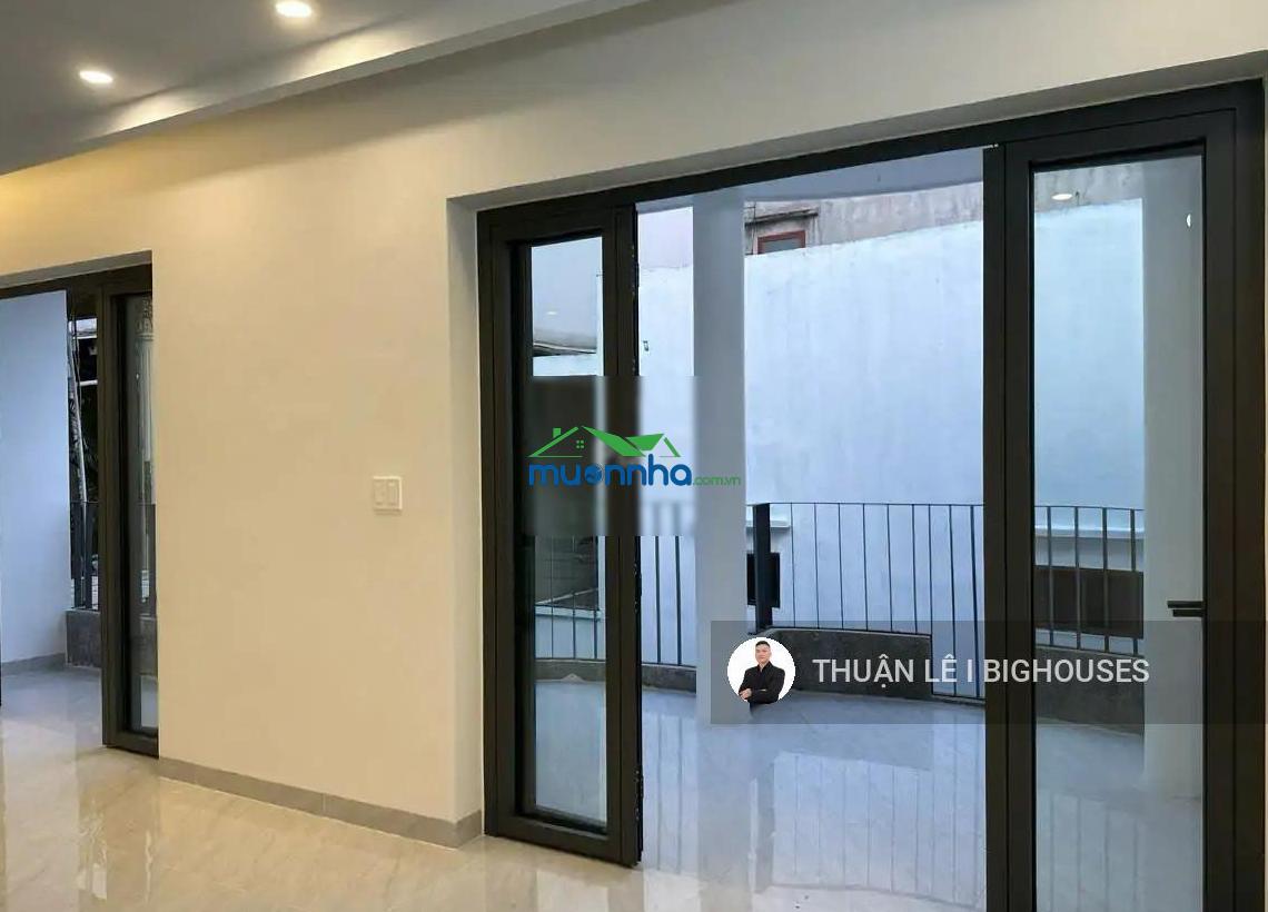 Bán nhà đường lam sơn - khu sân bay tân sơn nhất. ngang lớn 8,2m x 16m, 3 tầng + 5pn. 7 chỗ ngủ nhà - 3