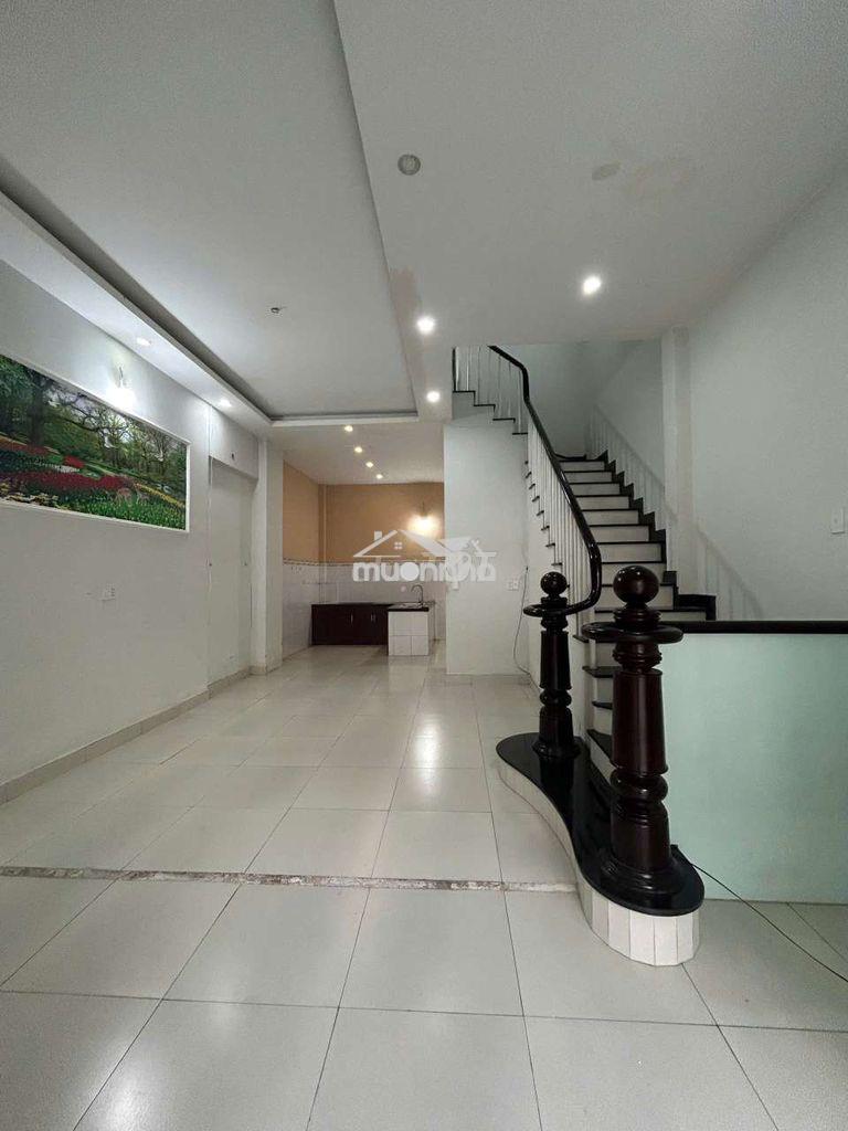 Cho thuê nhà nguyên căn thạnh lộc 37. 1 trệt 2 lầu dt 6,5 ×13 có 3pn
