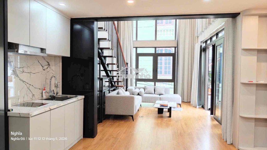 Biệt thự vip trần cung - ô tô đỗ sân 3 cái - nội thất cực kì hiện đại - 3