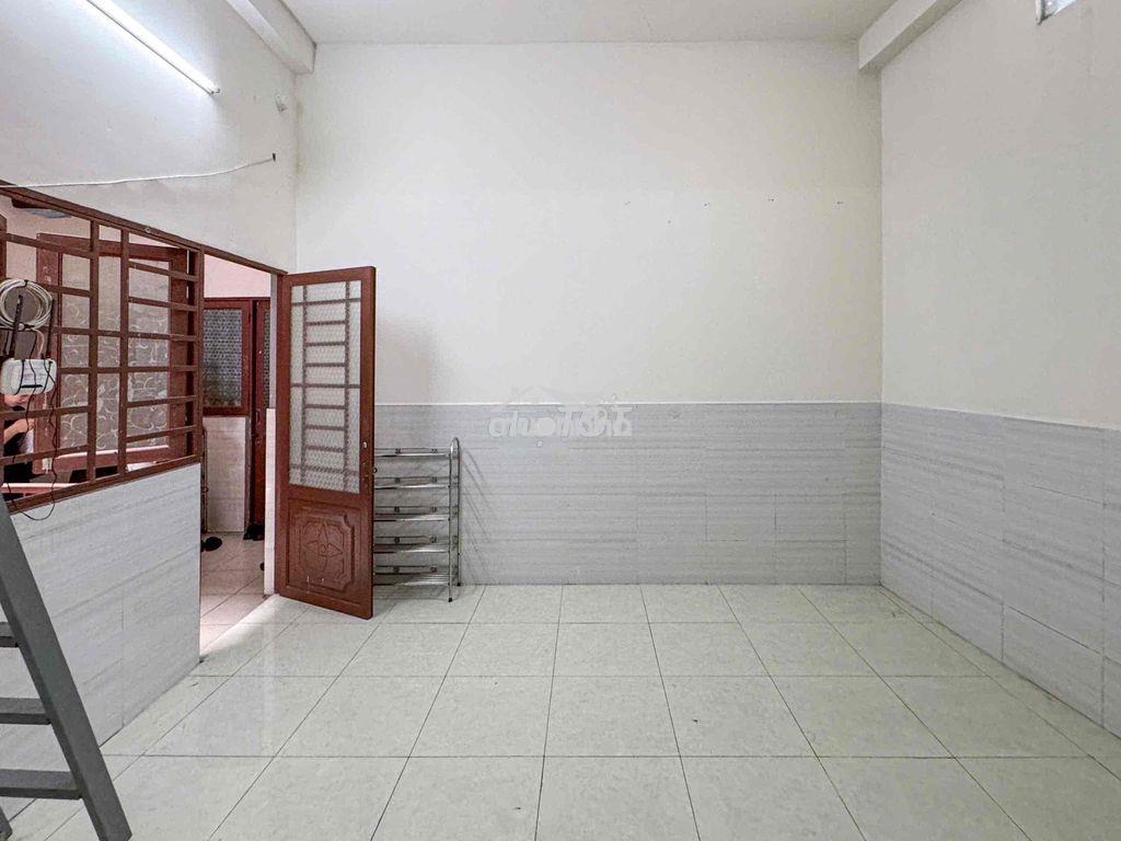 3tr rộng 35m2 ngay khu cn tân bình - 4