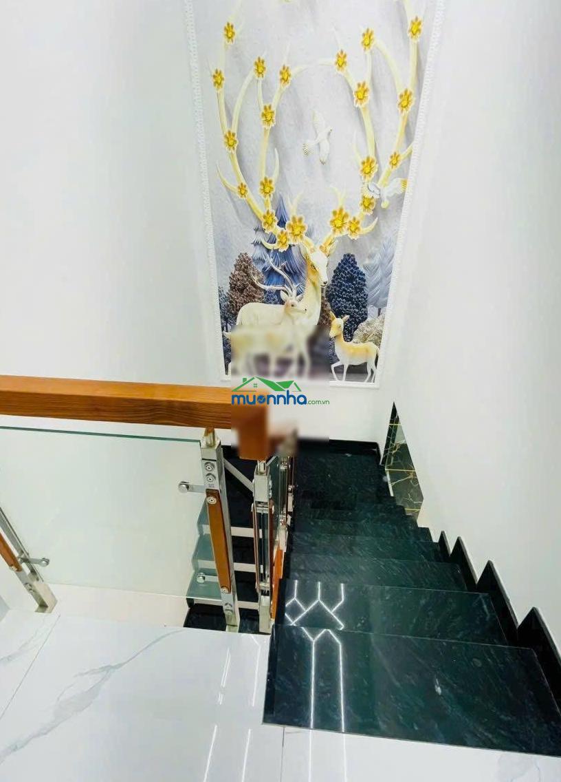 Nhỉnh 5 tỷ - nhà đẹp ở ngay - giáp lê văn quới, bình tân - 4x19m - 2 tầng - oto ngủ trong nhà - 4
