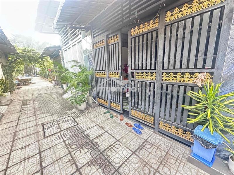 Bán nhà đẹp 70m2 ngay cầu cây xanh bình mỹ củ chi