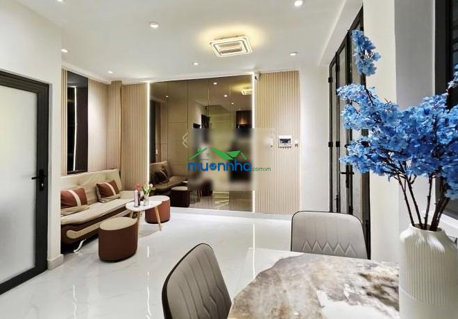 Giá mới 3.48 tỷ. siêu phẩm 3 tầng- nhà mới full nội thất kế đh công thương, aeon tân phú 3 pn 3 wc