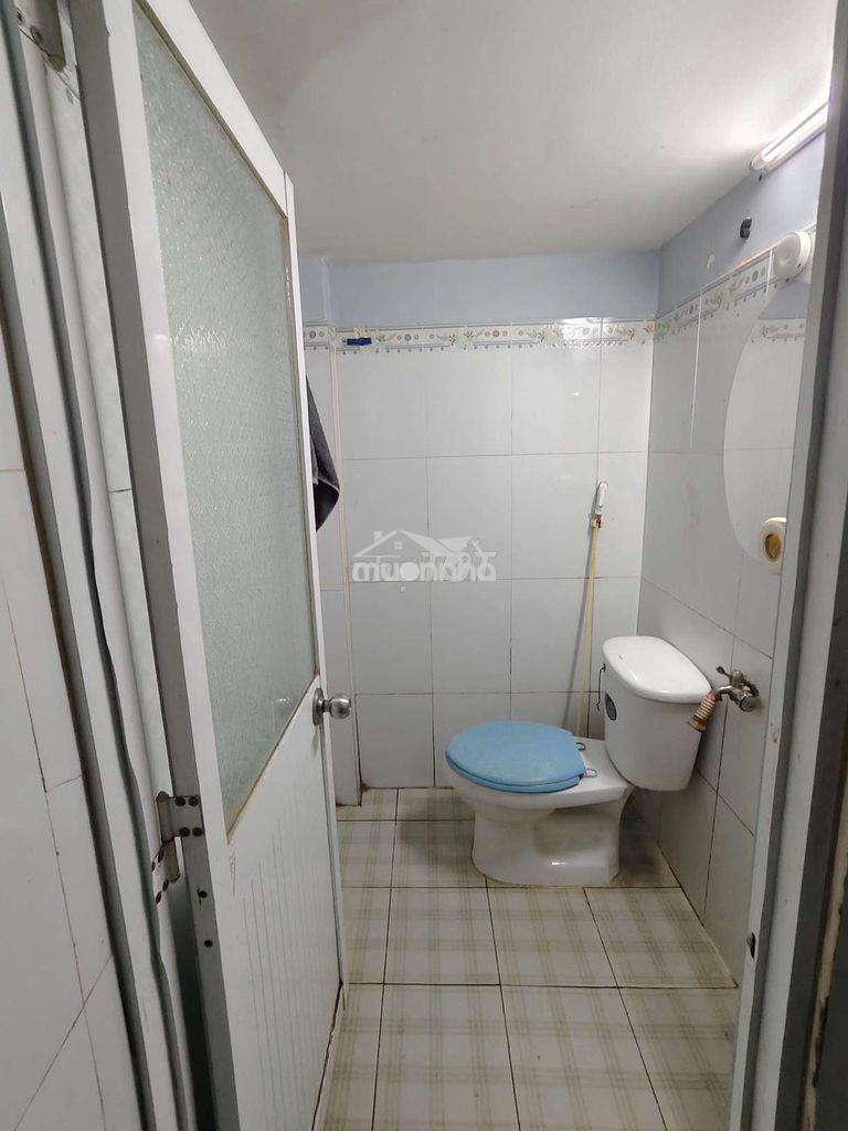 Cho thuê nhà sát bên bến xe quận 8 - 2