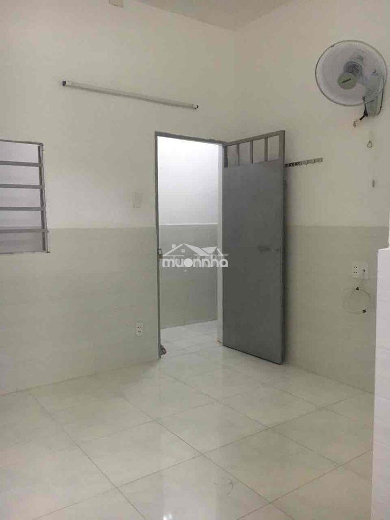 Phòng trọ tân thới hiệp tphcm 16m2 - 3