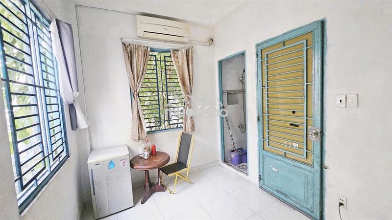 Phòng riêng giá rẻ 180 xô viết nghệ tĩnh gần hàng xanh