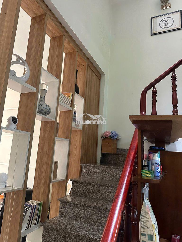 Bán nhà 3 tầng, hẻm xe hơi 5m - 60m² (4×15) - chỉ 150m ra ql13 - 4