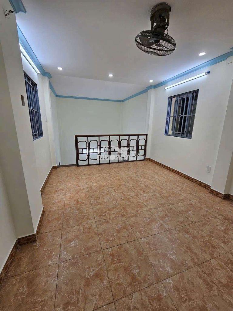 Nguyên căn cho thuê 3pn điện biên phủ quận 3. - 3