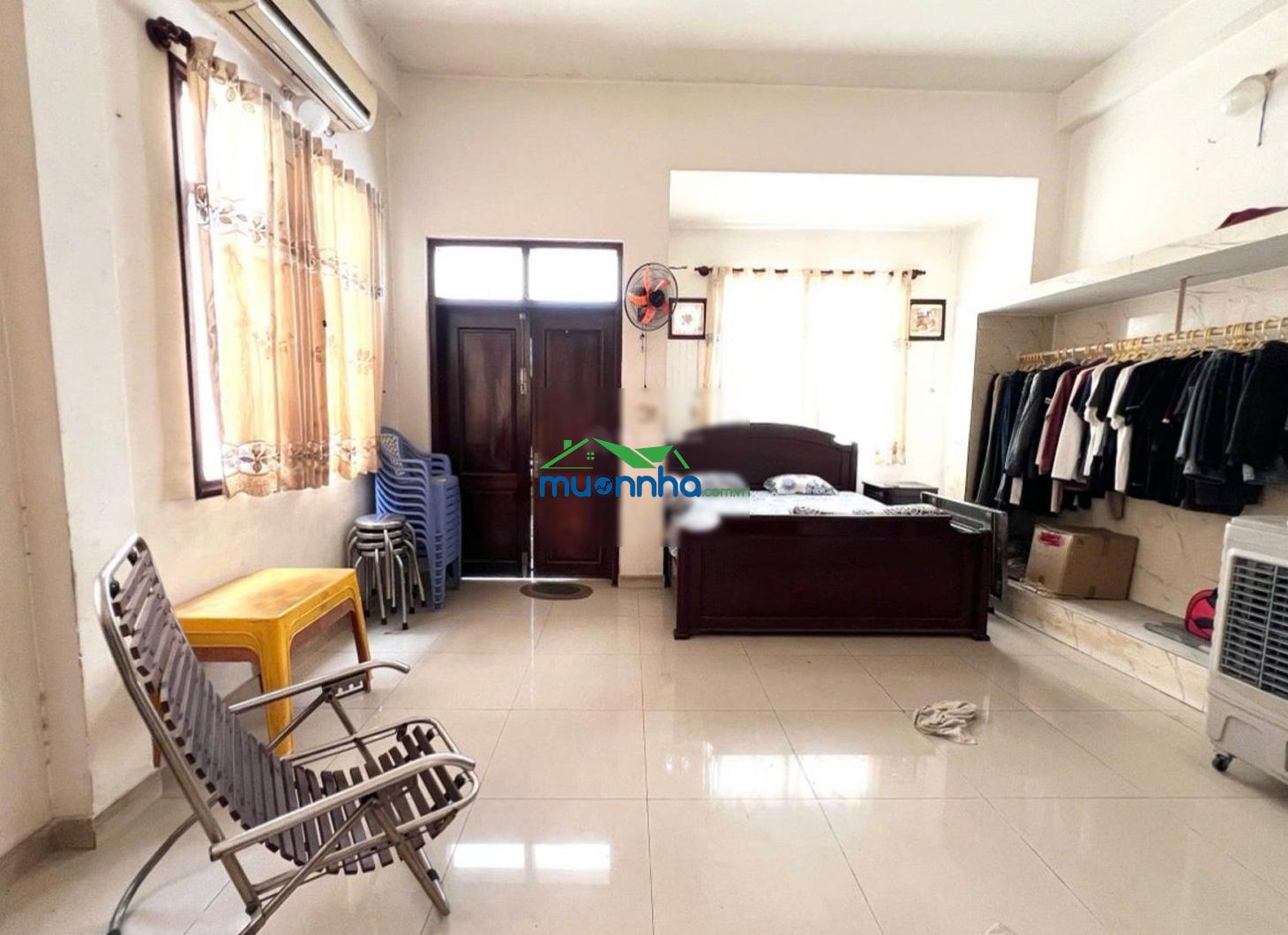 Quận 7, hẻm ô tô, 2 tầng, ngang 5m, hậu 5,6m, 4pn, chỉ hơn 5 tỷ