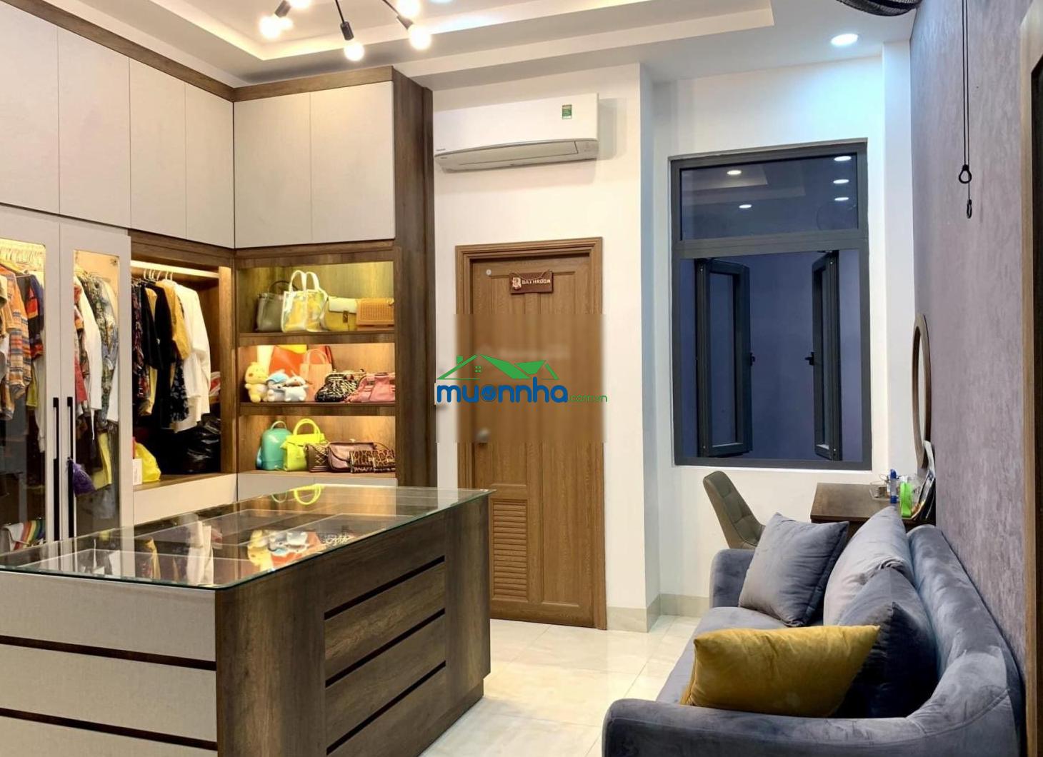 Bán nhà hẻm vip huỳnh mẫn đạt, p7, q5 dt: 3.5x13m, trệt, 2 lầu, sân thượng, 5pn, giá 8.2 tỷ