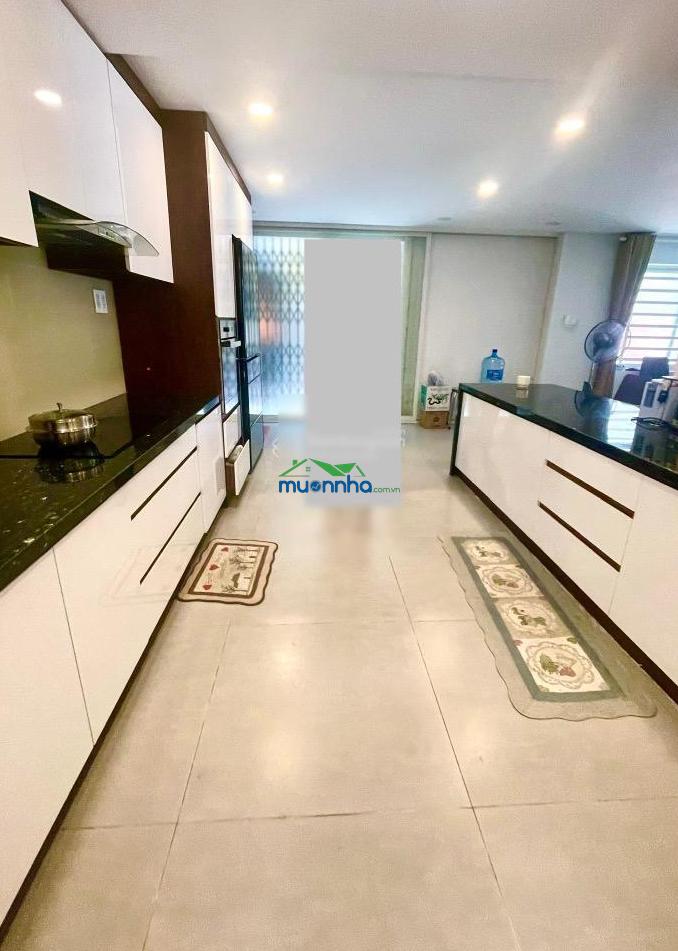 Chỉ hơn 15 tỷ đồng!!! có ngay nhà dòng tiền lớn quận 1