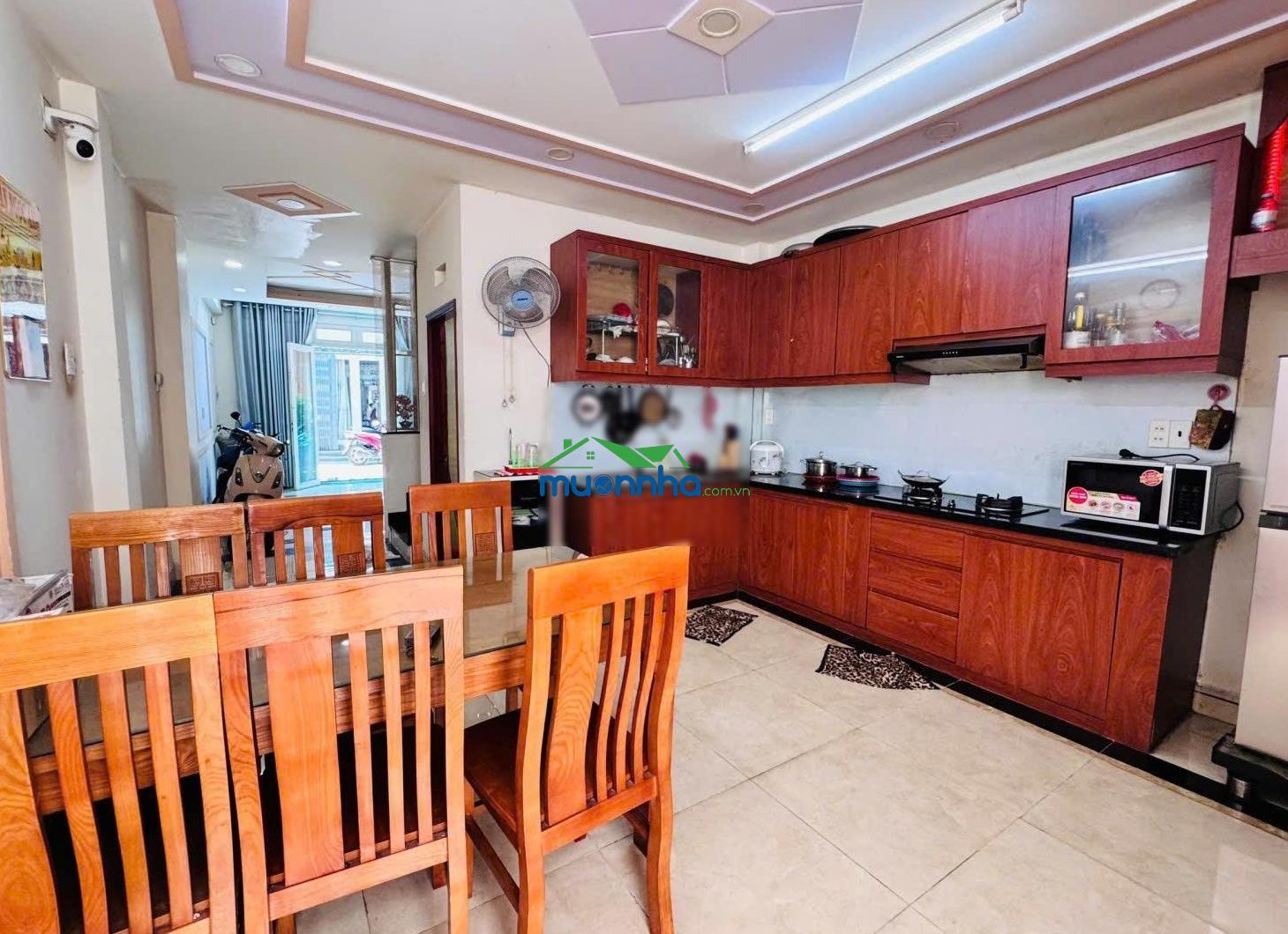 Căn hiếm 2 mặt hẻm xe hơi, 56m², trần bình trọng, bình thạnh, 5 tầng, 5pn