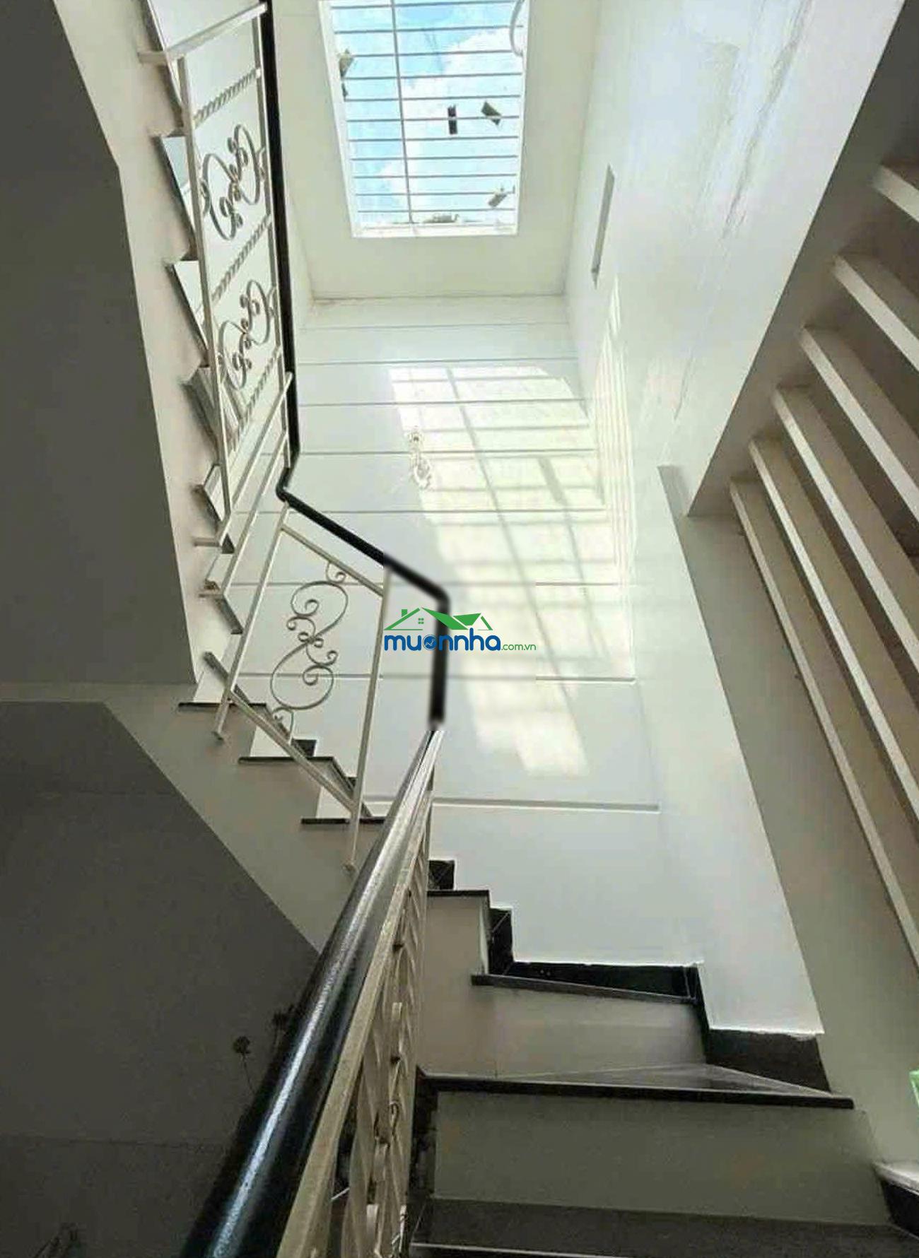 Nhà đẹp 2 tầng đầy đủ công năng vào ở ngay - trần xuân soạn - p.tân hưng - q7- gần 60m2 - ngang to - 3
