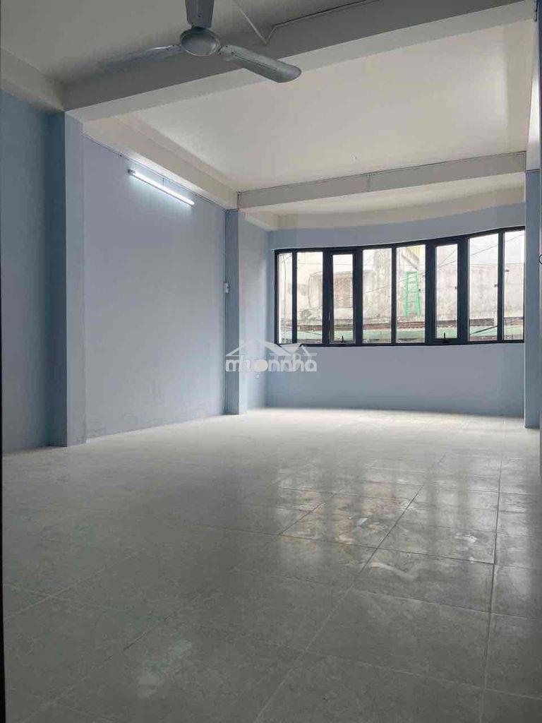 Cho thuê nhà mặt tiền hẻm kinh doanh lạc long quân q11 - 4