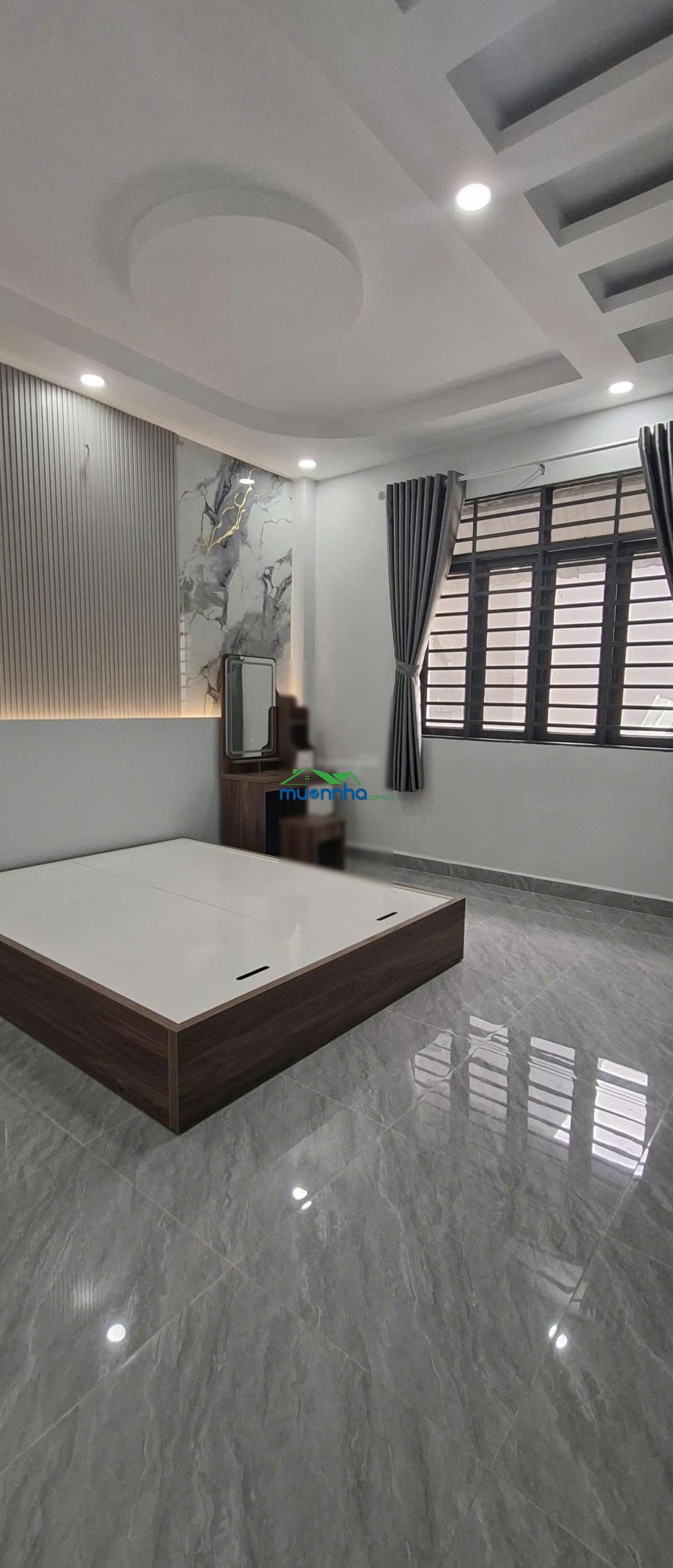 Nhà phố 4 tầng, 5 phòng ngủ, sân thượng tọa lạc trên đường 385 tnp a, q9 - 2