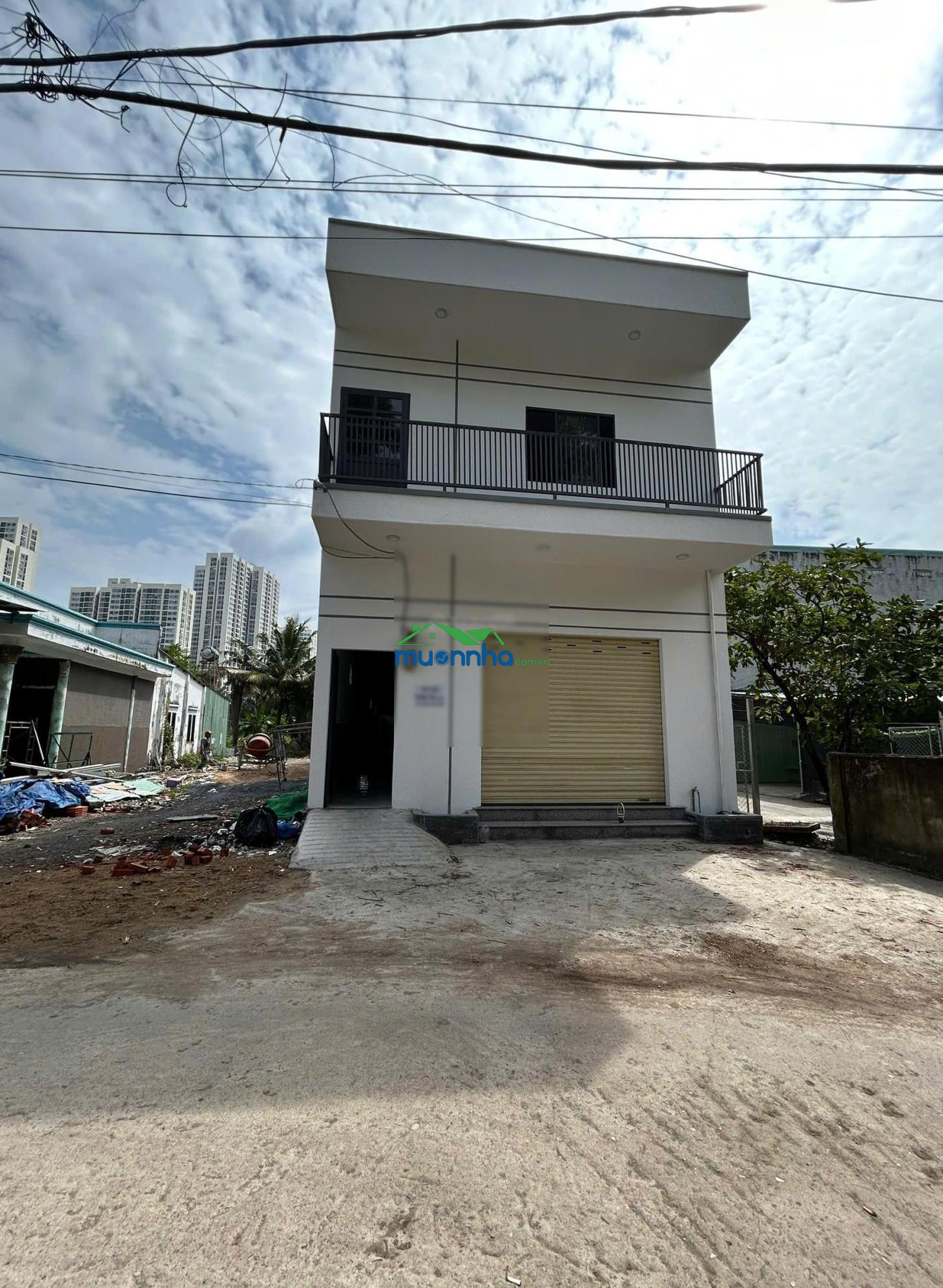Bán căn hộ dịch vụ 14 phòng 193m thổ cư + 50m đất vườn chỉ 56 triệu/m - 2