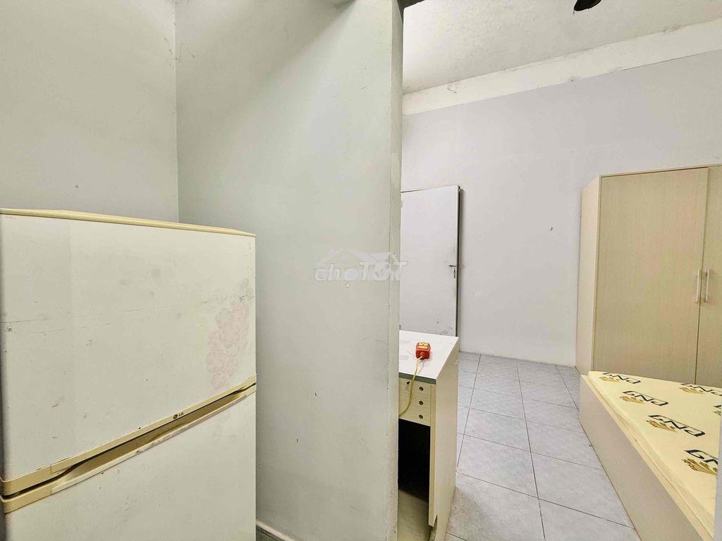 Phòng studio full nội thất - ngay trệt - ngã tư phú nhuận - 2