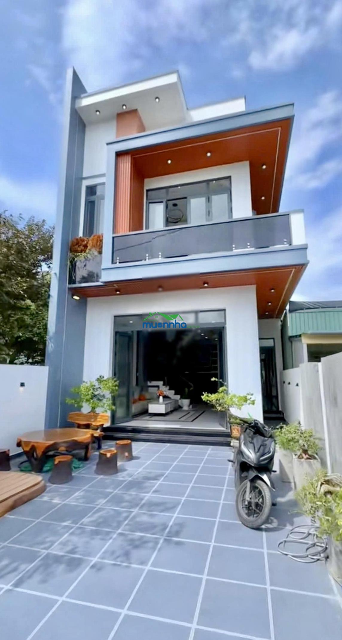 Chính chủ gửi bán - căn nhà đáng mua nhất khu vực - giá 1 tý 330 tr - sổ hồng riêng - giá còn giảm - 2