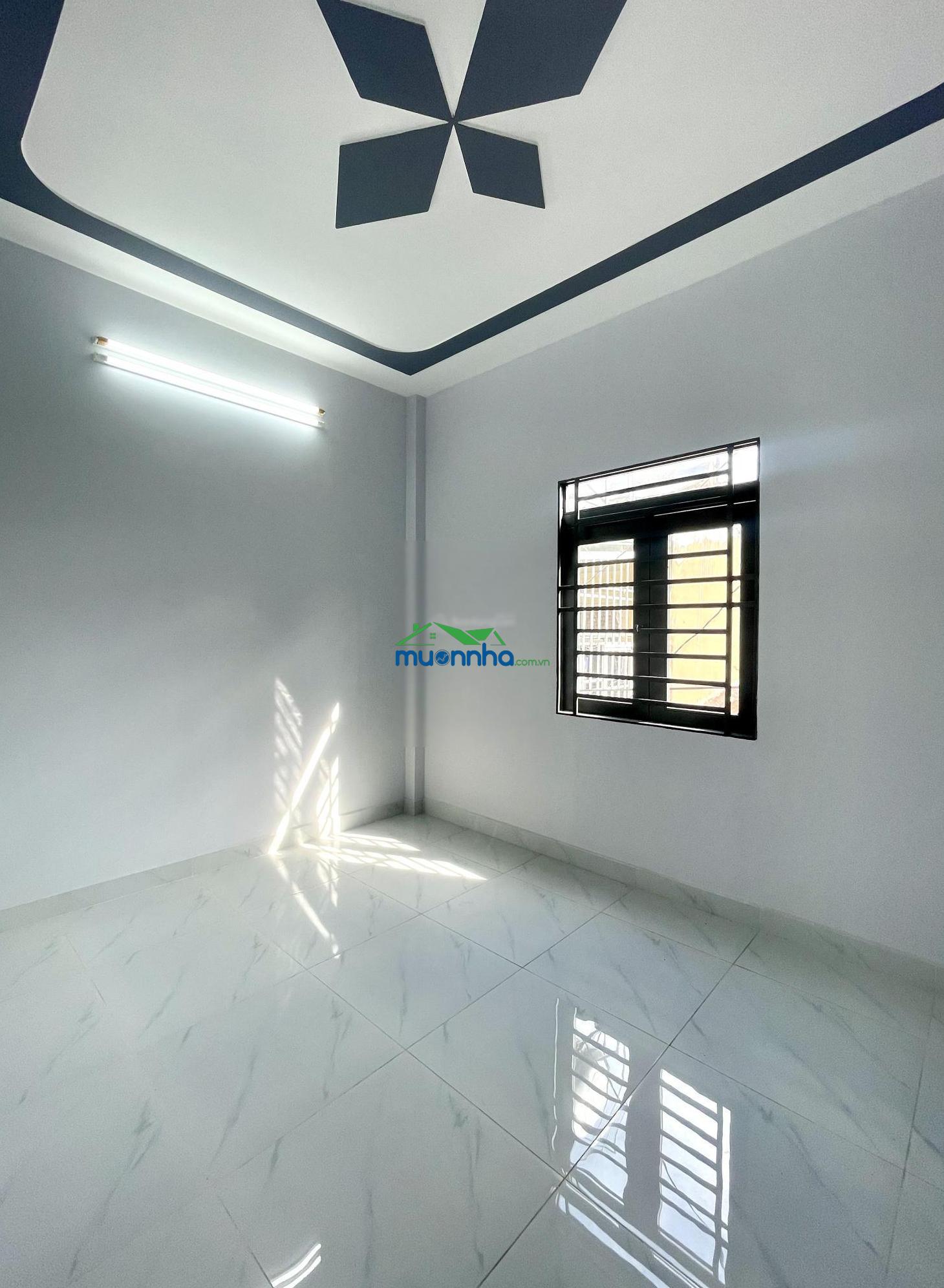 Ngay ngã tư 4 xã, dt 42m2, căn góc thoáng mát, chỉ 3.89 tỷ - 2
