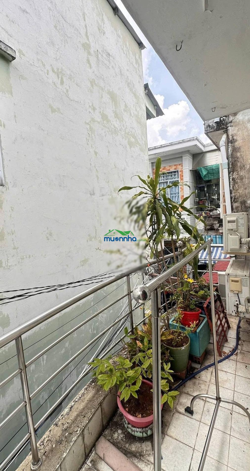 Siêu phẩm nhà góc mặt tiền hẻm cách chợ thuận đạt vài bước chân - giá 1tỷ8