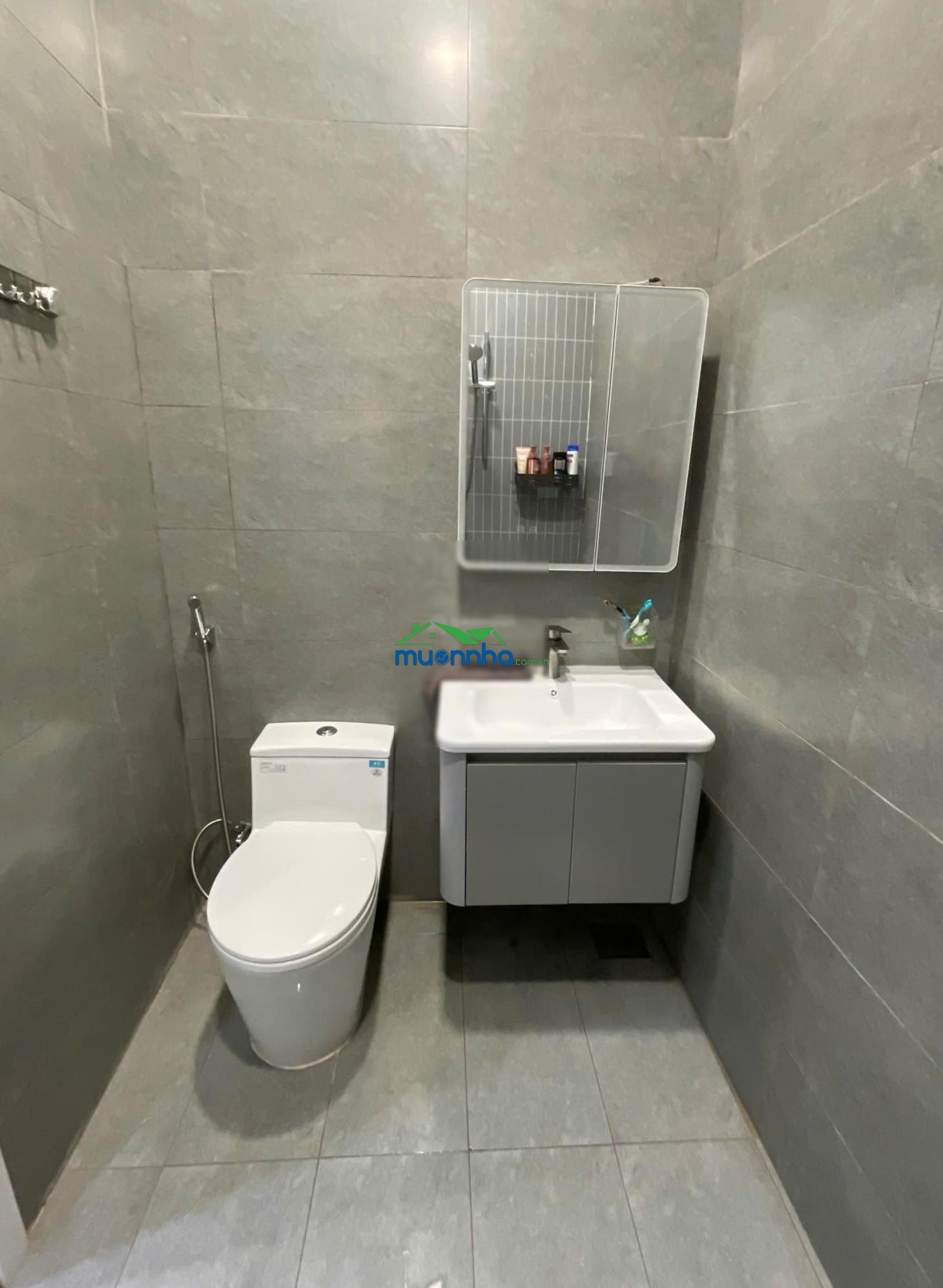 Chỉ 7,3 tỷ - bán gấp nhà đẹp hẻm xe hơi tô ngọc vân, p. linh tây, thủ đức