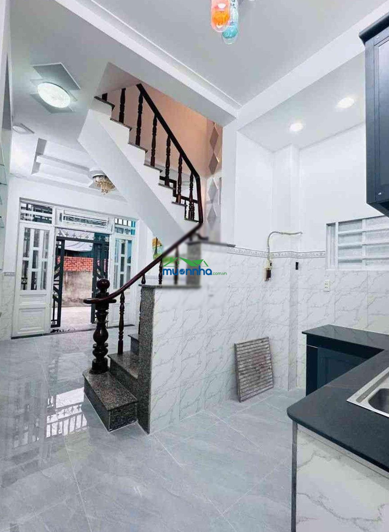 Nhà vi bằng ngay bệnh viện q12 dương thị mười _ phường tân thới hiệp. hẻm xe hơi..quay đầu