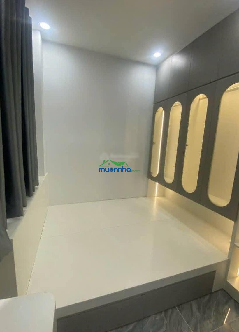 Bán gấp nhà riêng 20m2, giá 2,95 tỷ tại hẻm 793, trần xuân soạn, tân hưng, hcm