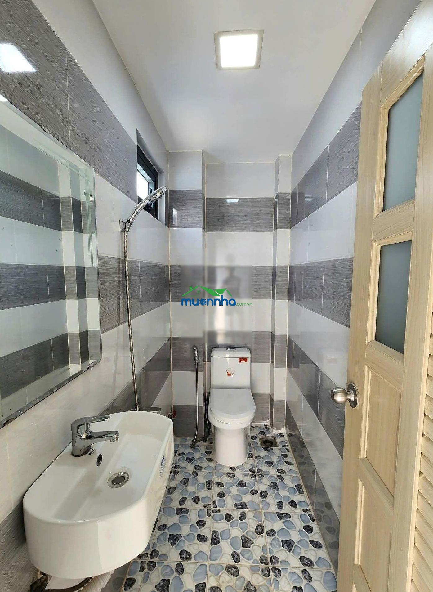 Bán nhà riêng hẻm phú định, 5,85 tỷ, 44m2, giá cực chất - 2